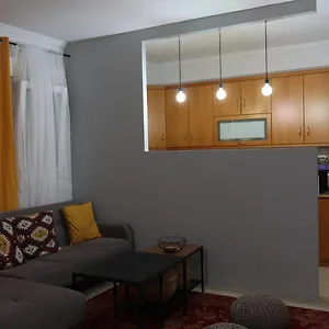 επισκεφθείτε το ξενοδοχείο